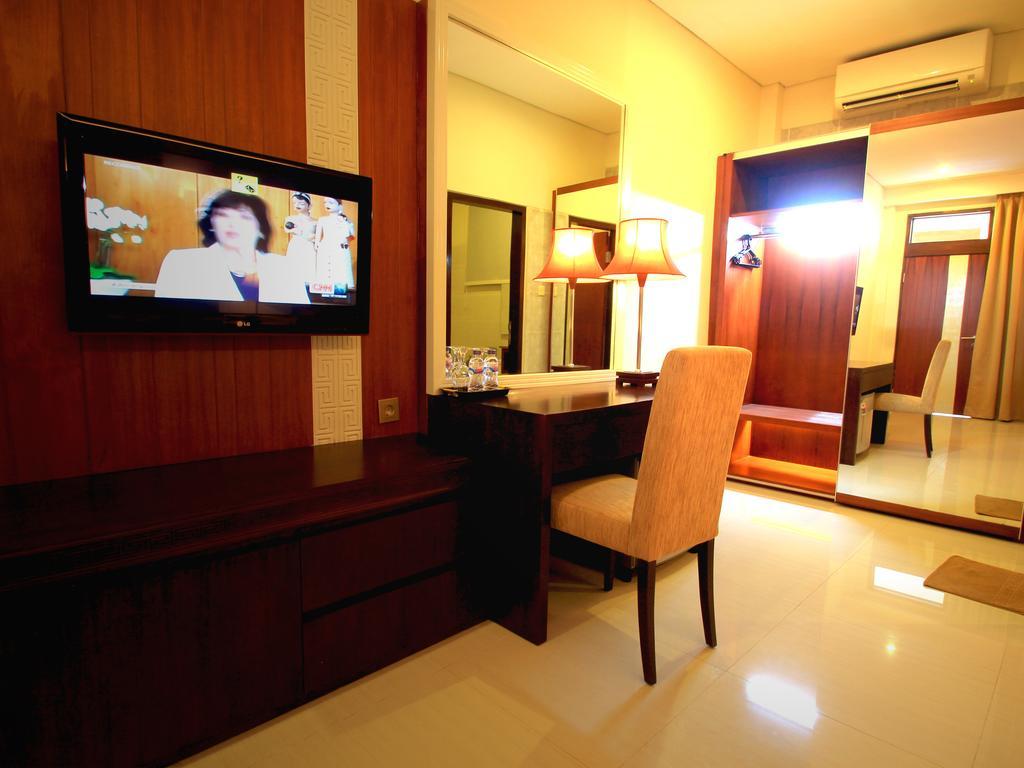Jesens Inn II Kuta  Exterior photo