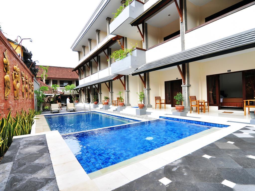 Jesens Inn II Kuta  Exterior photo