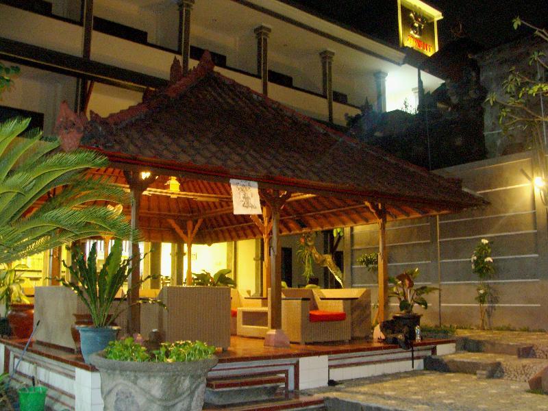 Jesens Inn II Kuta  Exterior photo