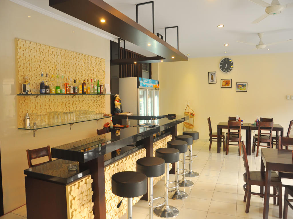 Jesens Inn II Kuta  Exterior photo